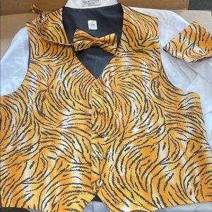 Tiger Print Vest and Bow Tie Set and Hanky